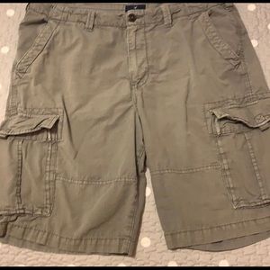 American Eagle Gray Longboard Men’s Cargo Shorts Size 38.